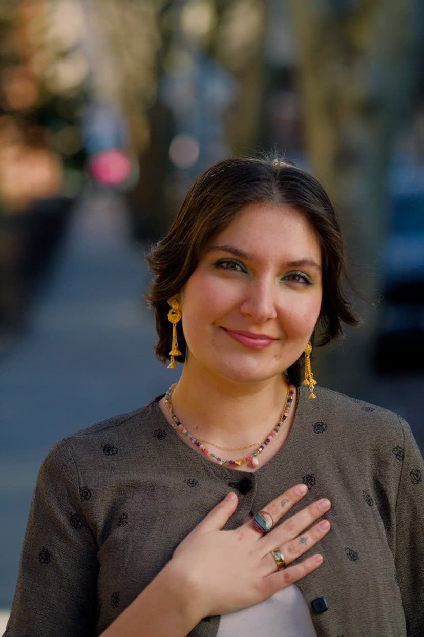 Miah Khan, LCSW - Licensed Clinical Social Worker and therapist